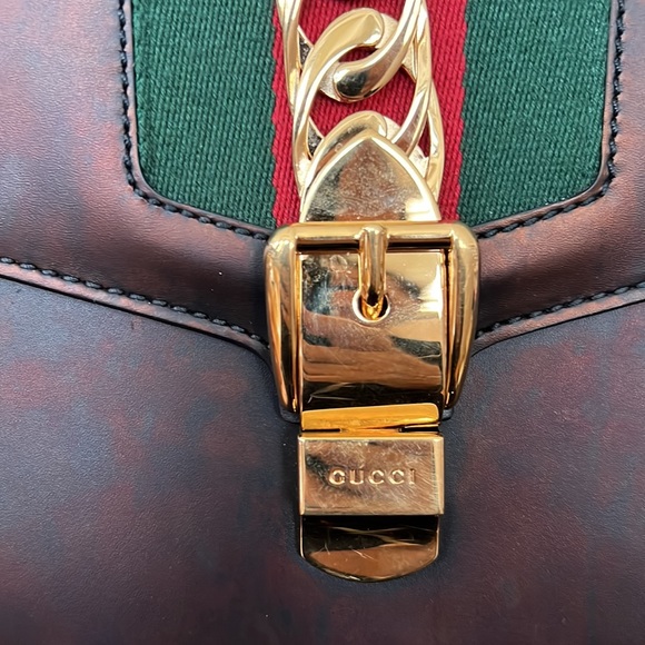 Gucci Sylvie should bag - rare design NWT - Picture 9 of 17